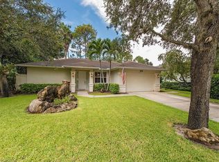439 Ibis Way, Naples, FL 34110