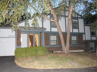 2353 Seven Pines Dr UNIT 6, Saint Louis, MO 63146