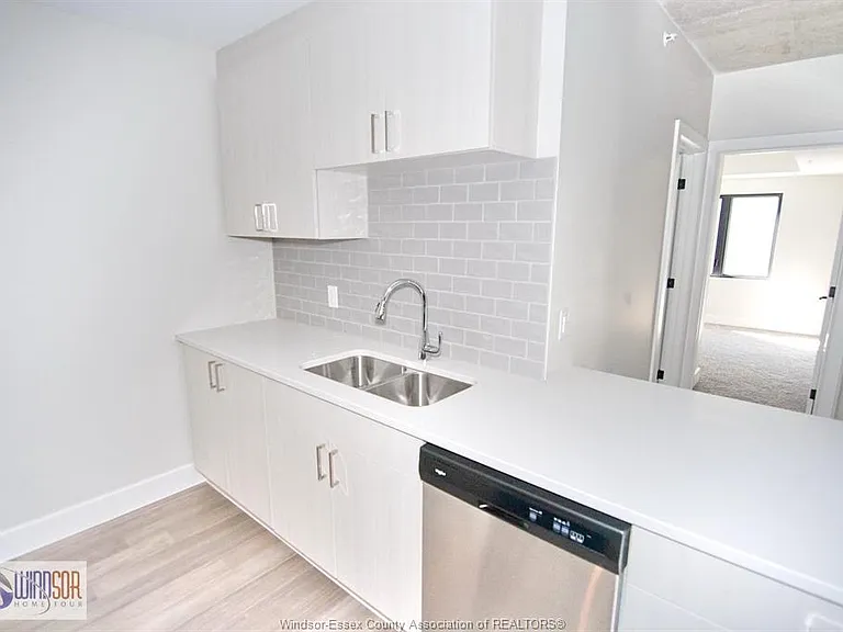 2550 Sandwich West Pkwy #318 — Photo 11