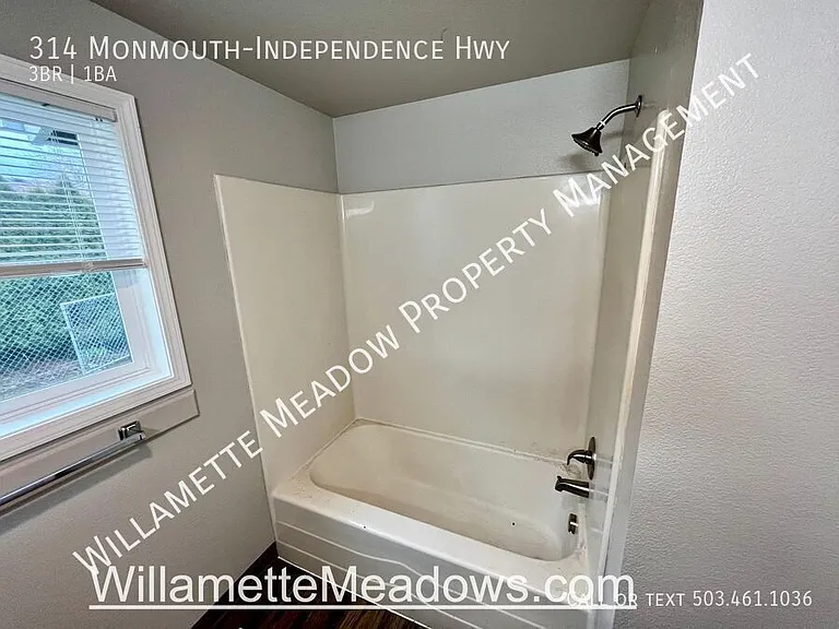 314 Monmouth Independence Hwy — Photo 14