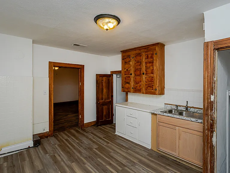 243 E Weber St #2 — Photo 18