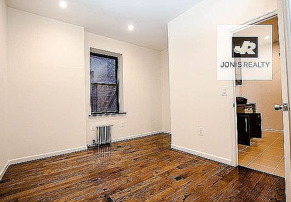3rd image of 145 E 35th St APT 2ME