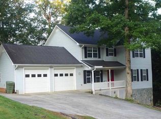 144 Leafview Dr, Cleveland, GA 30528