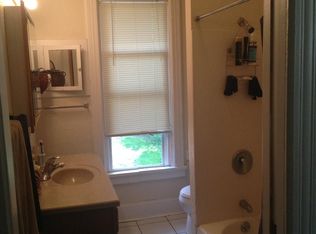 408 1/2 S Mills St, Madison, WI 53715