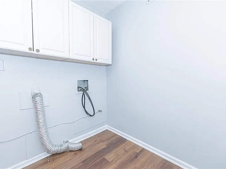 2398 Lawrenceville Hwy #U — Photo 11