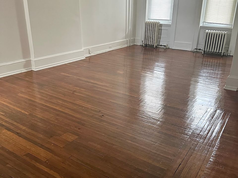 1st image of 132 N 11th St Fl 1ST