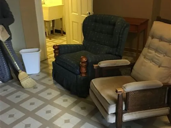 648 N Main St, Franklin, IN 46131