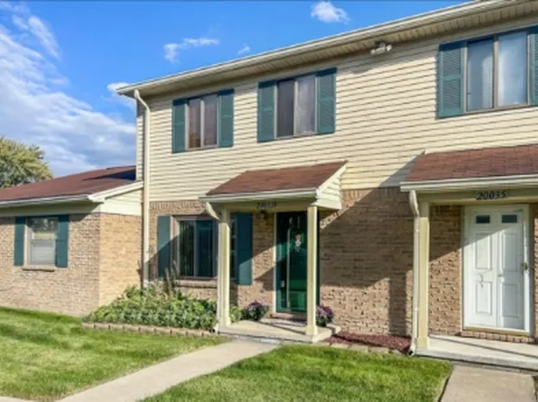 20033 Village Green Ct #1, Trenton, MI 48183