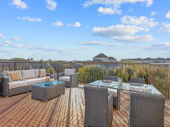 9133 Creekstone Lake Dr, Houston, TX 77054