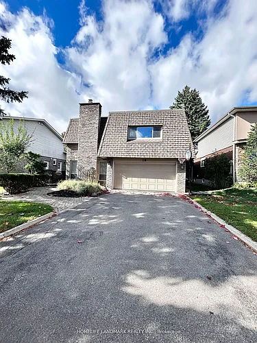 18 Summerfeldt Cres Photo 1