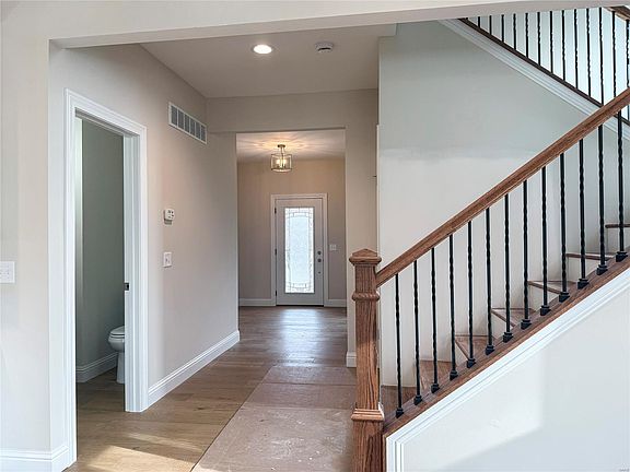 5th image of 3371 Oxford Blvd