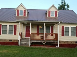 564 Fairfield Rd, Walhalla, SC 29691