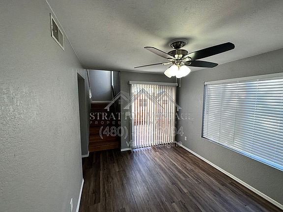 4th image of 2929 E Broadway Rd Unit 12