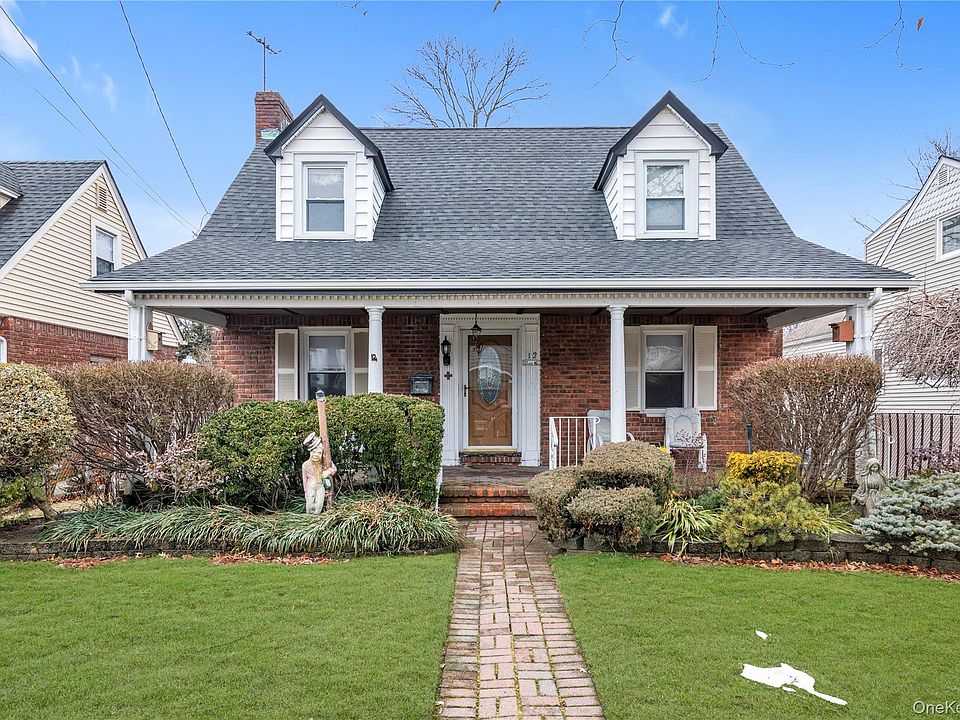 1st image of 12 Alexine Avenue
