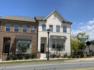 5207 Saxondale Ln, Atlanta, GA 30338