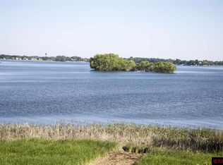 120 Nighthawk Ln, Madison Lake, MN 56063