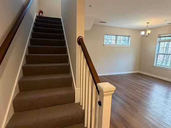 5th image of 11 Alder St #4-2B