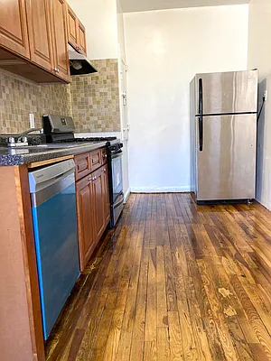 Rented by New York Residence | media 23