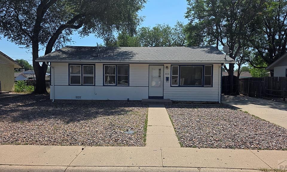 1st image of 2640 Forsythia St