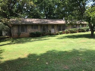 15 Winnview Dr, Dallas, GA 30157