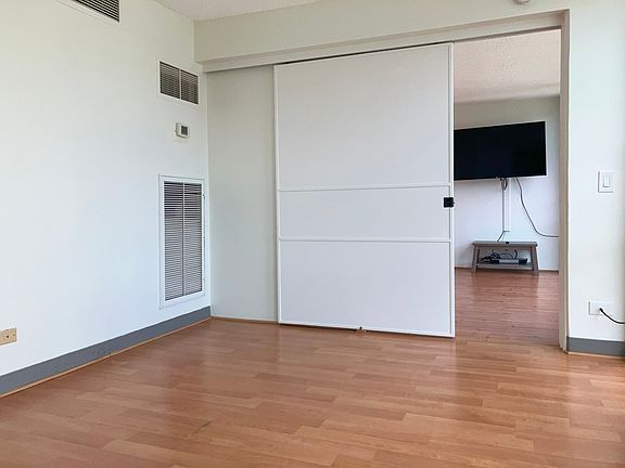 3rd Bedroom/Den Entrance