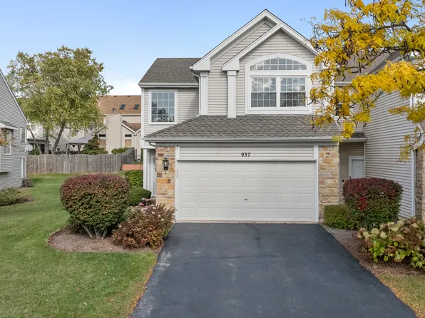 937 Mesa Dr, Lake In The Hills, IL 60156