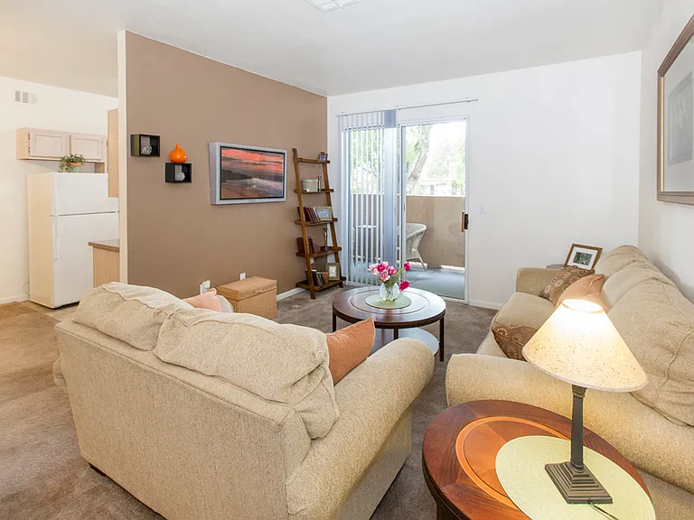Diamond Sands Apartments — Photo 23