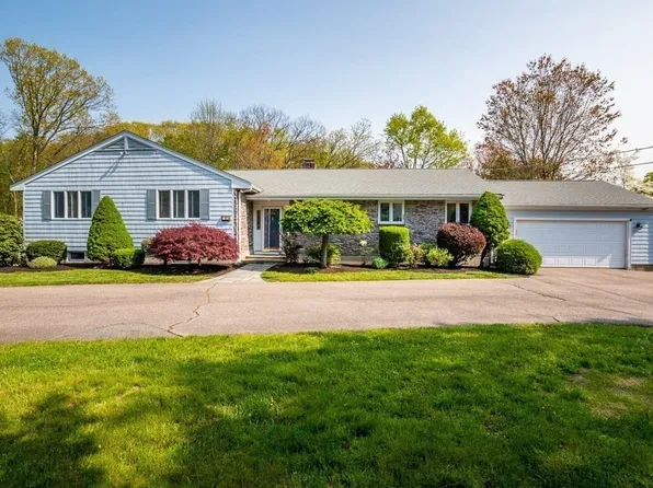 43 Orleans Rd, Norwood, MA 02062