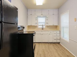 724 Rocky Ridge Flatts Flts, Gainesville, TX 76240