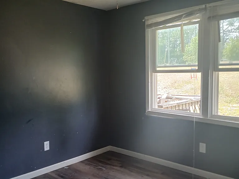 307 Longview St — Photo 6