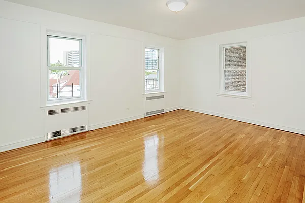 Rented by Halstead Real Estate | media 28