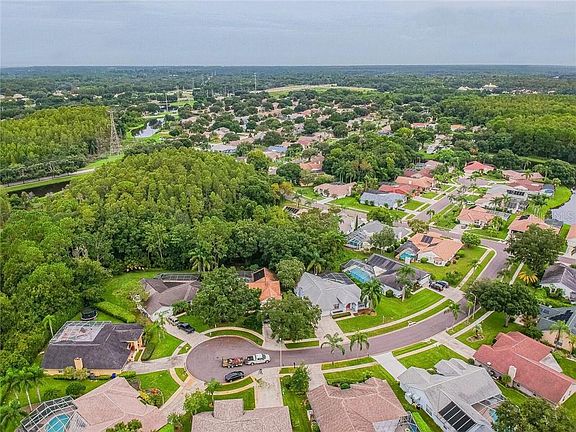 4th image of 628 Heatherwood Ct