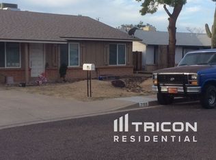 2153 E Claire Dr, Phoenix, AZ 85022