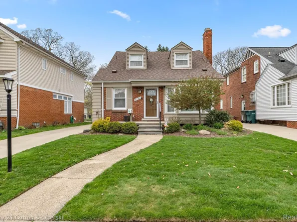 3054 Syracuse St, Dearborn, MI 48124