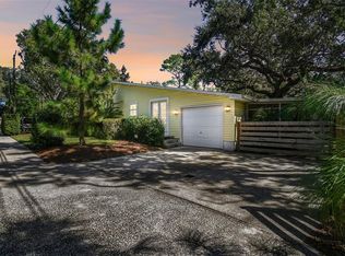 429 Woodrow Ave, Largo, FL 33770