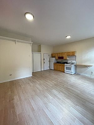 2nd image of 463A 5th Ave #1R