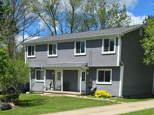 311 Ball St, Ortonville, MI 48462