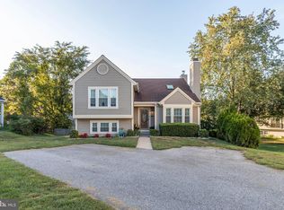 8 Sebastian Ct, Reisterstown, MD 21136