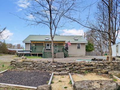 21 Maple St, Waymart, PA, 18472