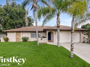522 Beal St, Port Charlotte, FL 33952