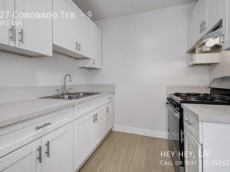 627 Coronado Ter #9 — Photo 5