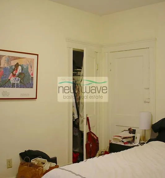 51 Queensberry St #5 — Photo 13