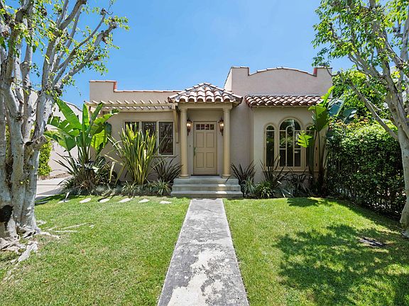 5th image of 704 Westbourne Dr