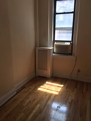 Rented by Upton Realty Group | media 28