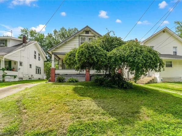 34 N Bon Air Ave, Youngstown, OH 44509