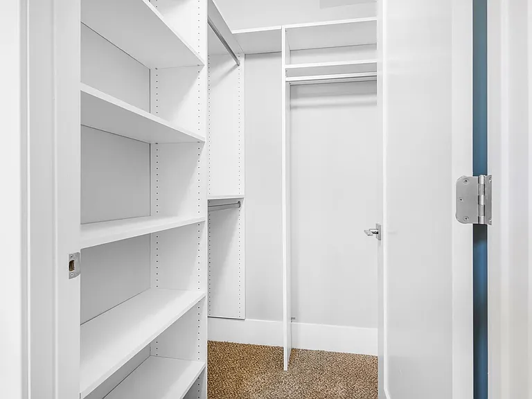 504 Lyman Avenue — Photo 11