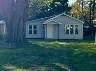 3816 Swift St, Hobart, IN 46342