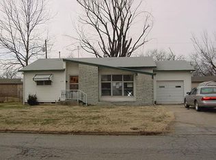 921 B St NE, Miami, OK 74354