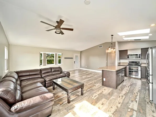 812 Rabbit Rd, Sanibel, FL 33957