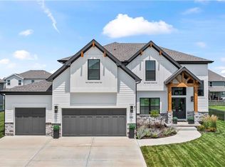 2108 NE 113th St, Kansas City, MO 64155